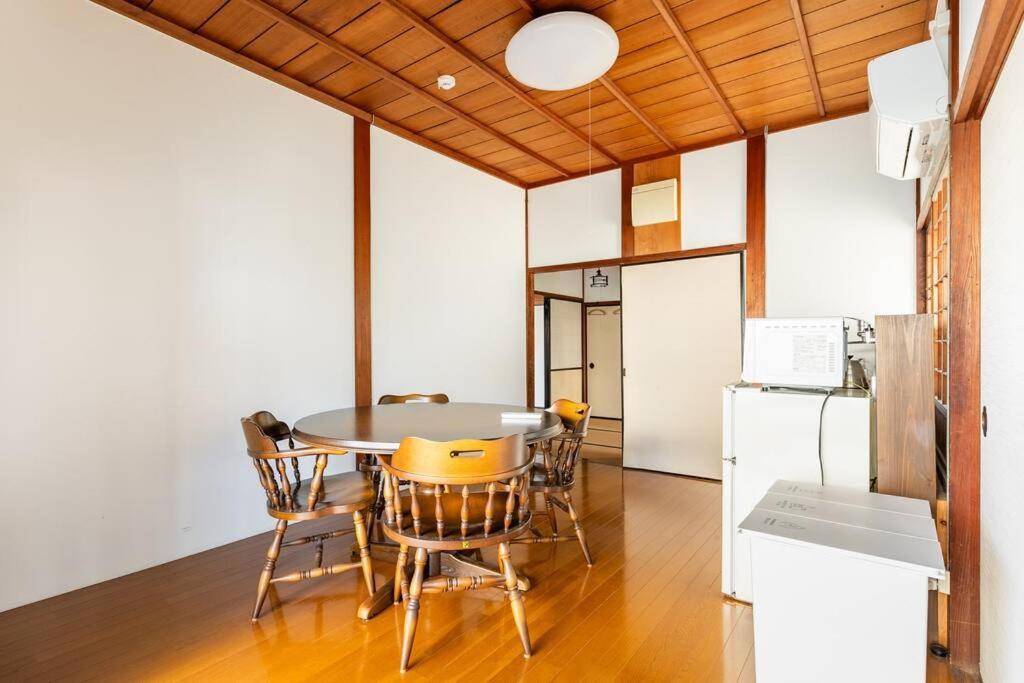 日々の宿: 宇野駅から車で5分 直島へ 最大7名様 古民家貸切 一棟貸し Tamano Exterior photo